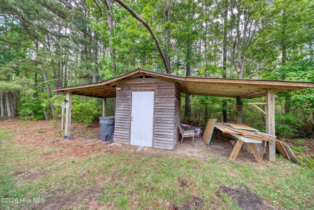 566 Dark Oak Street SW, Shallotte, NC 28470