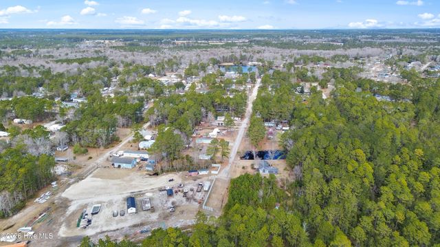 566 Dark Oak Street SW, Shallotte, NC 28470