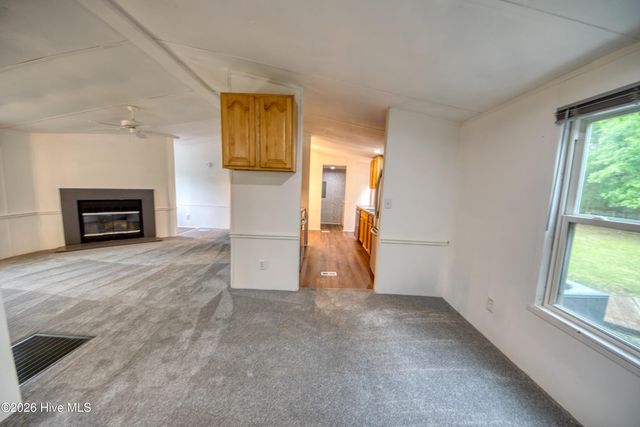 566 Dark Oak Street SW, Shallotte, NC 28470