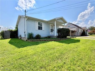 902 19th Street, Vienna, WV 26105