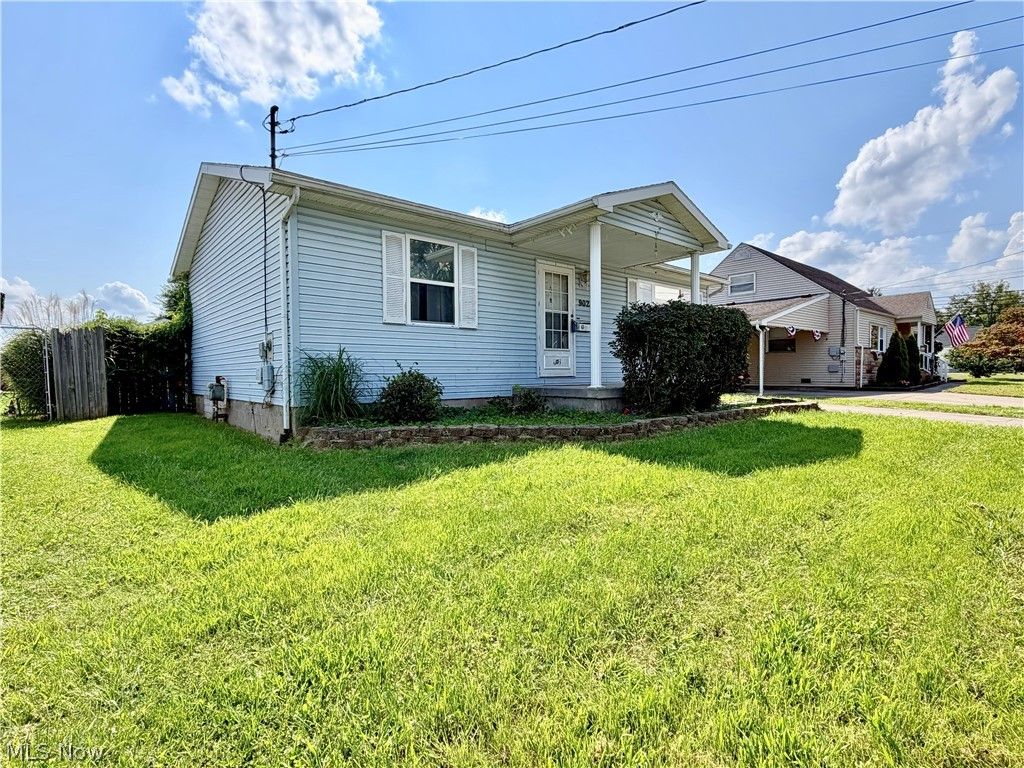 902 19th Street, Vienna, WV 26105