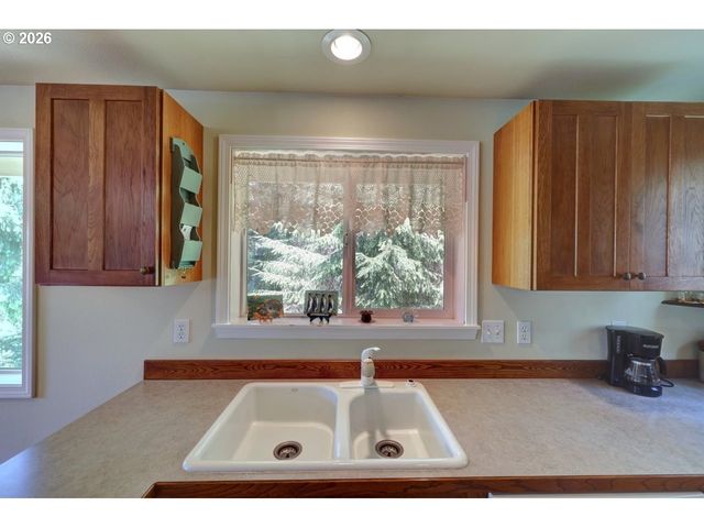 9320 Nehalem Rd, Manzanita, OR 97130