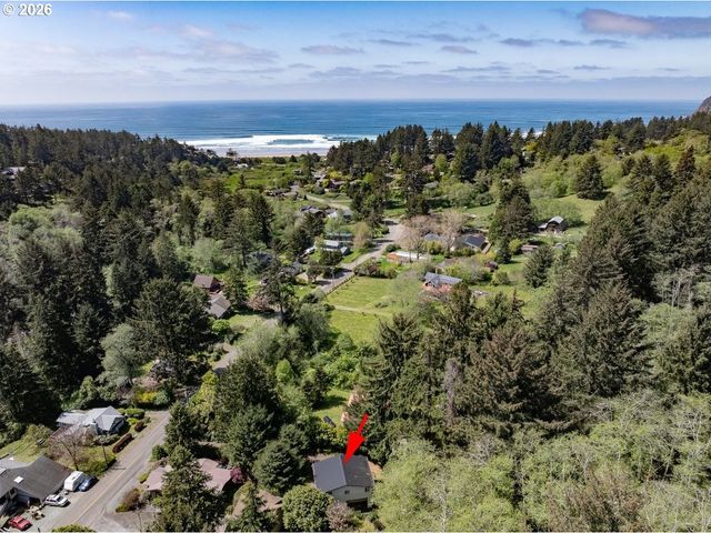 9320 Nehalem Rd, Manzanita, OR 97130