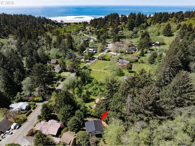 9320 Nehalem Rd, Manzanita, OR 97130