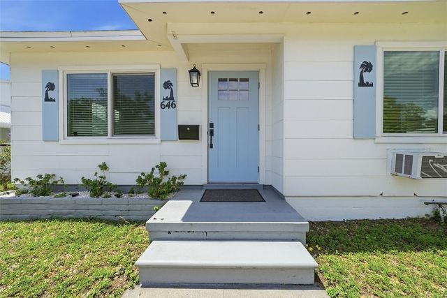 646 38TH AVENUE N, St Petersburg, FL 33704