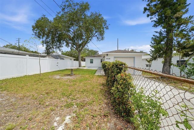 646 38TH AVENUE N, St Petersburg, FL 33704