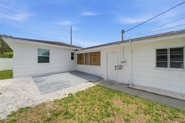646 38TH AVENUE N, St Petersburg, FL 33704