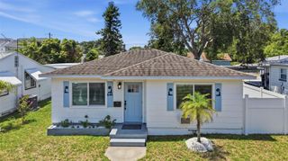 646 38TH AVENUE N, St Petersburg, FL 33704