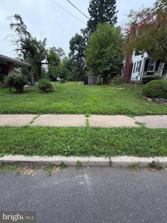 2181 BRUNSWICK, LAWRENCE TOWNSHIP, NJ 08648 — photo 2