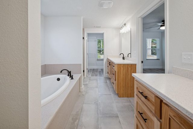 4035 NW COUNTY ROAD 342, Bell, FL 32619