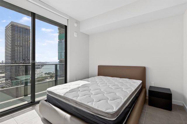 121 NE 5th St 3313, Miami, FL 33132