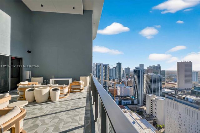 121 NE 5th St 3313, Miami, FL 33132