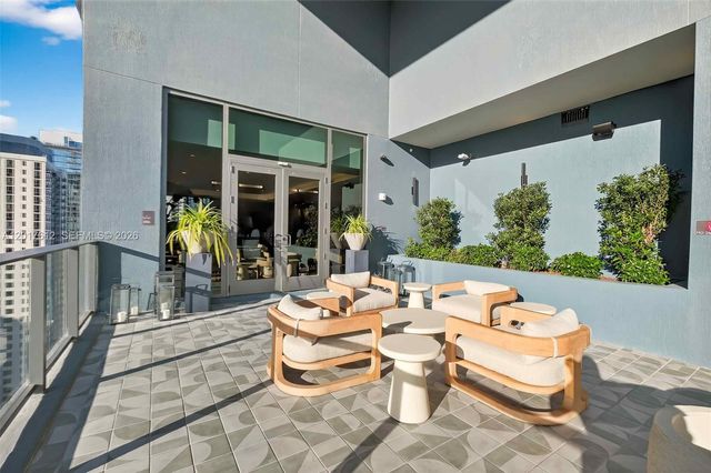 121 NE 5th St 3313, Miami, FL 33132