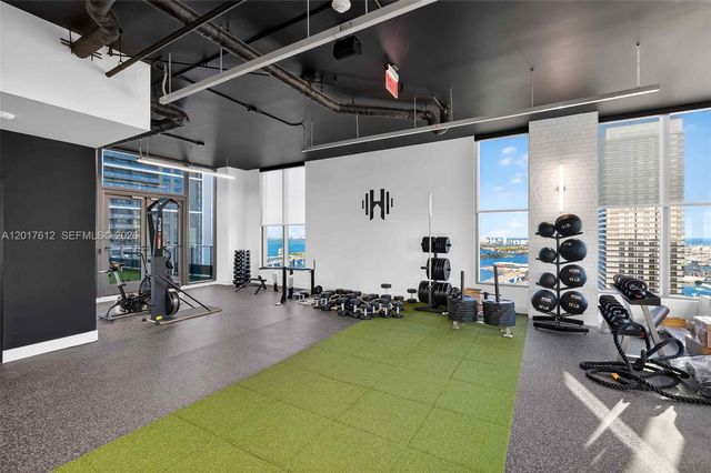 121 NE 5th St 3313, Miami, FL 33132