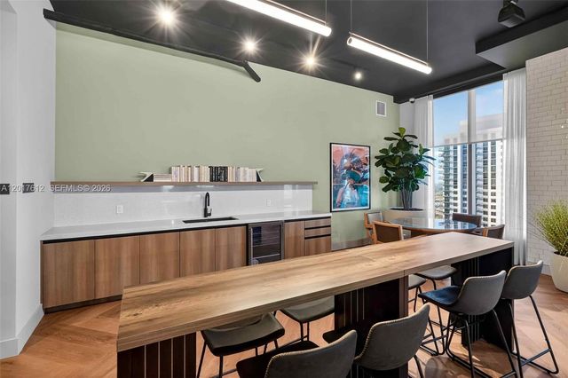 121 NE 5th St 3313, Miami, FL 33132
