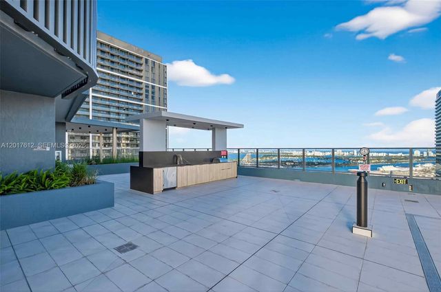 121 NE 5th St 3313, Miami, FL 33132