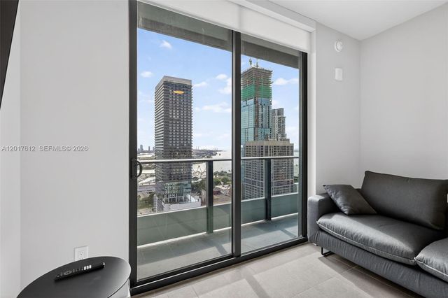 121 NE 5th St 3313, Miami, FL 33132