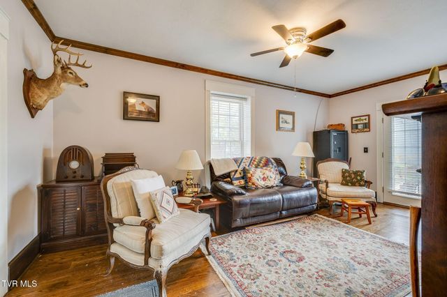 215 South Irish Street, Greeneville, TN 37743
