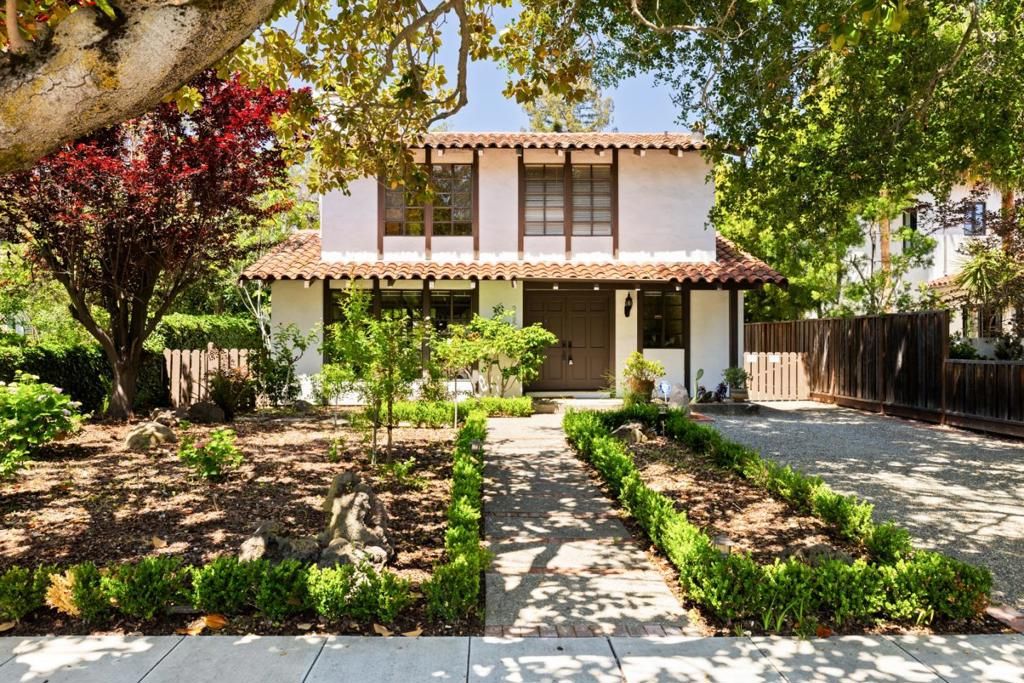 Image 1 of property listing at 225 Coleridge Avenue, Palo Alto, CA 94301