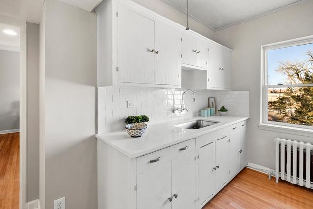 3126 W Bde Maka Ska Boulevard 411, Minneapolis, MN 55416