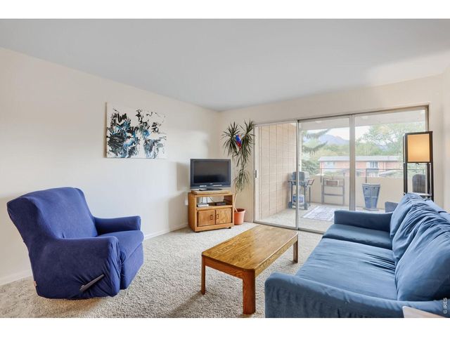 500 Mohawk Dr 202, Boulder, CO 80303