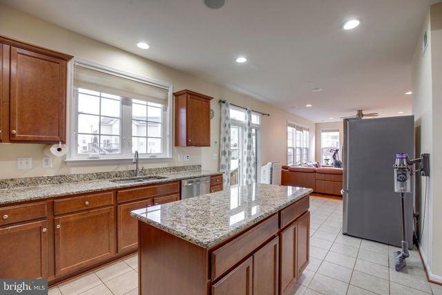 7536 SAN DIEGO CT, Gainesville, VA 20155