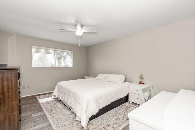 200 Austin Street, Angleton, TX 77515