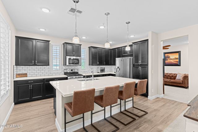 5100 E RANCHO PALOMA Drive 2001, Cave Creek, AZ 85331