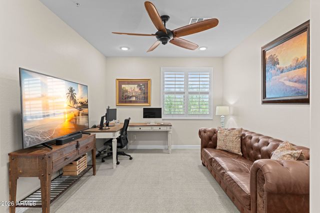 5100 E RANCHO PALOMA Drive 2001, Cave Creek, AZ 85331