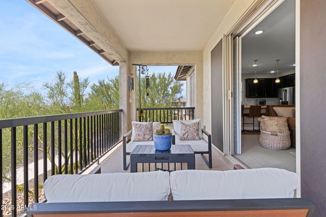 5100 E RANCHO PALOMA Drive 2001, Cave Creek, AZ 85331