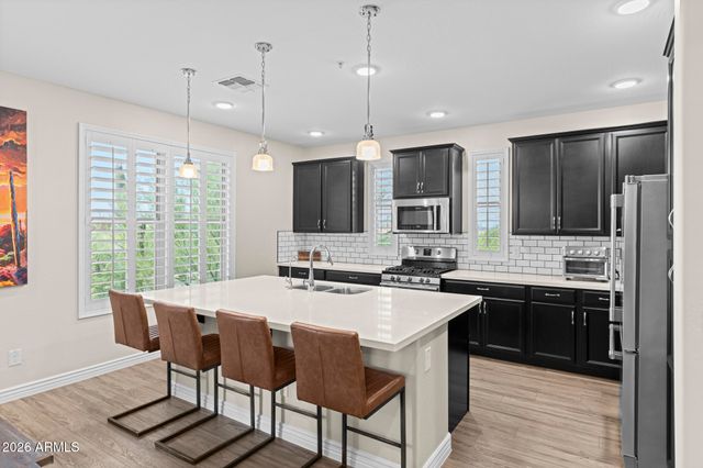5100 E RANCHO PALOMA Drive 2001, Cave Creek, AZ 85331