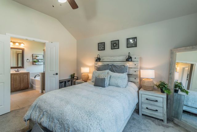 1104 Longhorn Drive, Aubrey, TX 76227