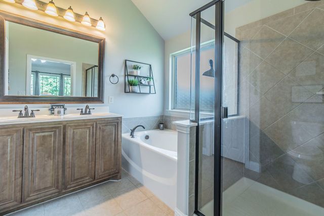 1104 Longhorn Drive, Aubrey, TX 76227