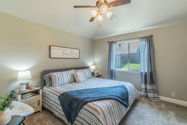 1104 Longhorn Drive, Aubrey, TX 76227