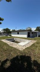 1451 SW 21st Ave, Miami, FL 33145