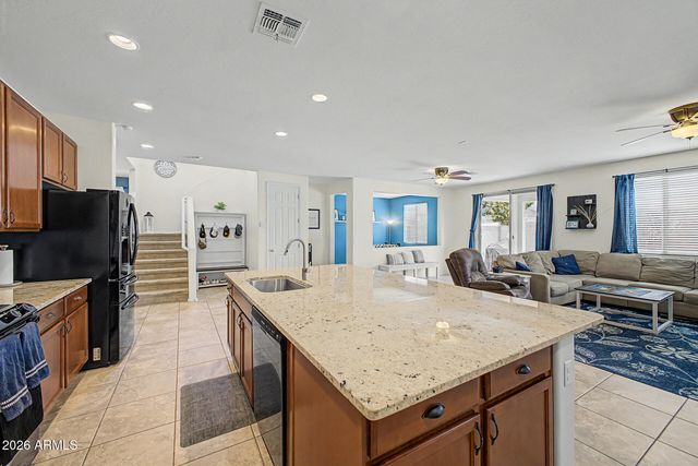 4159 W KIRKLAND Avenue, San Tan Valley, AZ 85144