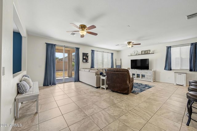 4159 W KIRKLAND Avenue, San Tan Valley, AZ 85144