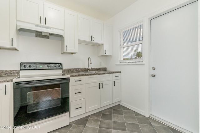 533 E Lincoln Avenue, Melbourne, FL 32901