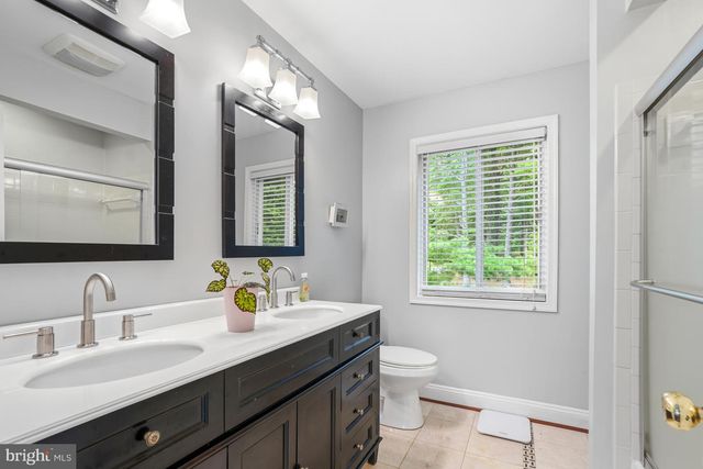 20600 HIGHLAND HALL DR, Montgomery Village, MD 20886