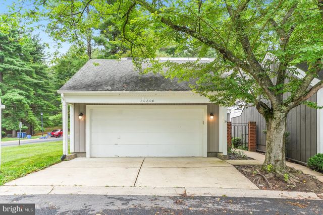 20600 HIGHLAND HALL DR, Montgomery Village, MD 20886