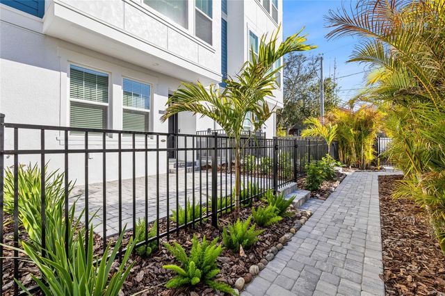 6605 N NEBRASKA AVENUE 10, Tampa, FL 33604