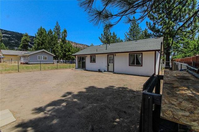 1084 Hugo Lane, Big Bear, CA 92314