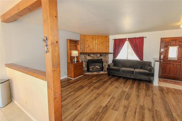 1084 Hugo Lane, Big Bear, CA 92314