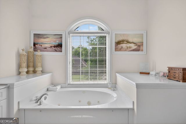 1011 Chestnut Creek Drive, Villa Rica, GA 30180