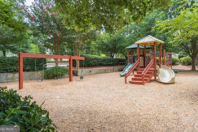 1011 Chestnut Creek Drive, Villa Rica, GA 30180