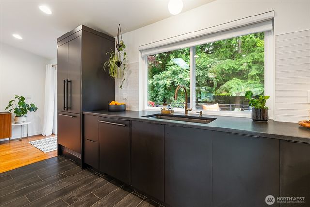 1210 Kenoyer Drive, Bellingham, WA 98229