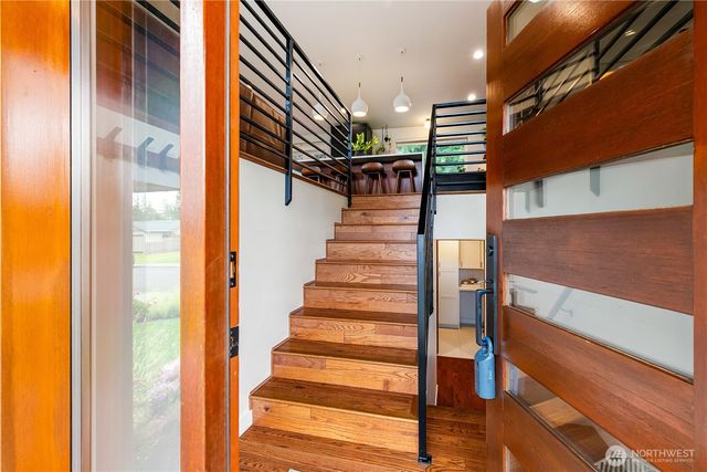 1210 Kenoyer Drive, Bellingham, WA 98229