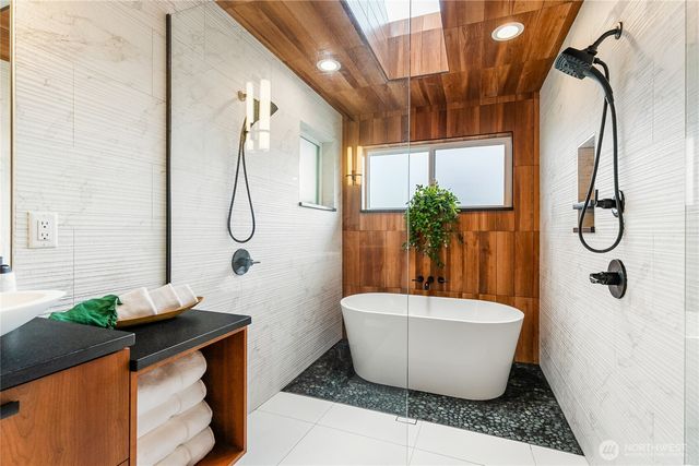1210 Kenoyer Drive, Bellingham, WA 98229