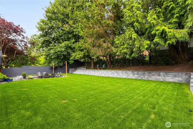 1210 Kenoyer Drive, Bellingham, WA 98229