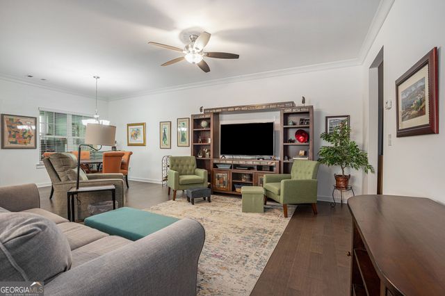 2473 Rathburn Circle, Loganville, GA 30052